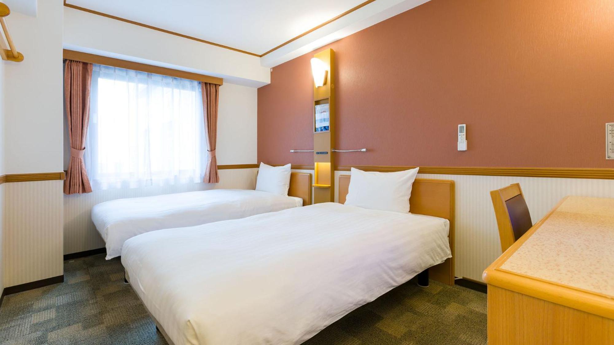 Toyoko Inn Takasaki Eki Nishi Guchi No 2 Exteriör bild
